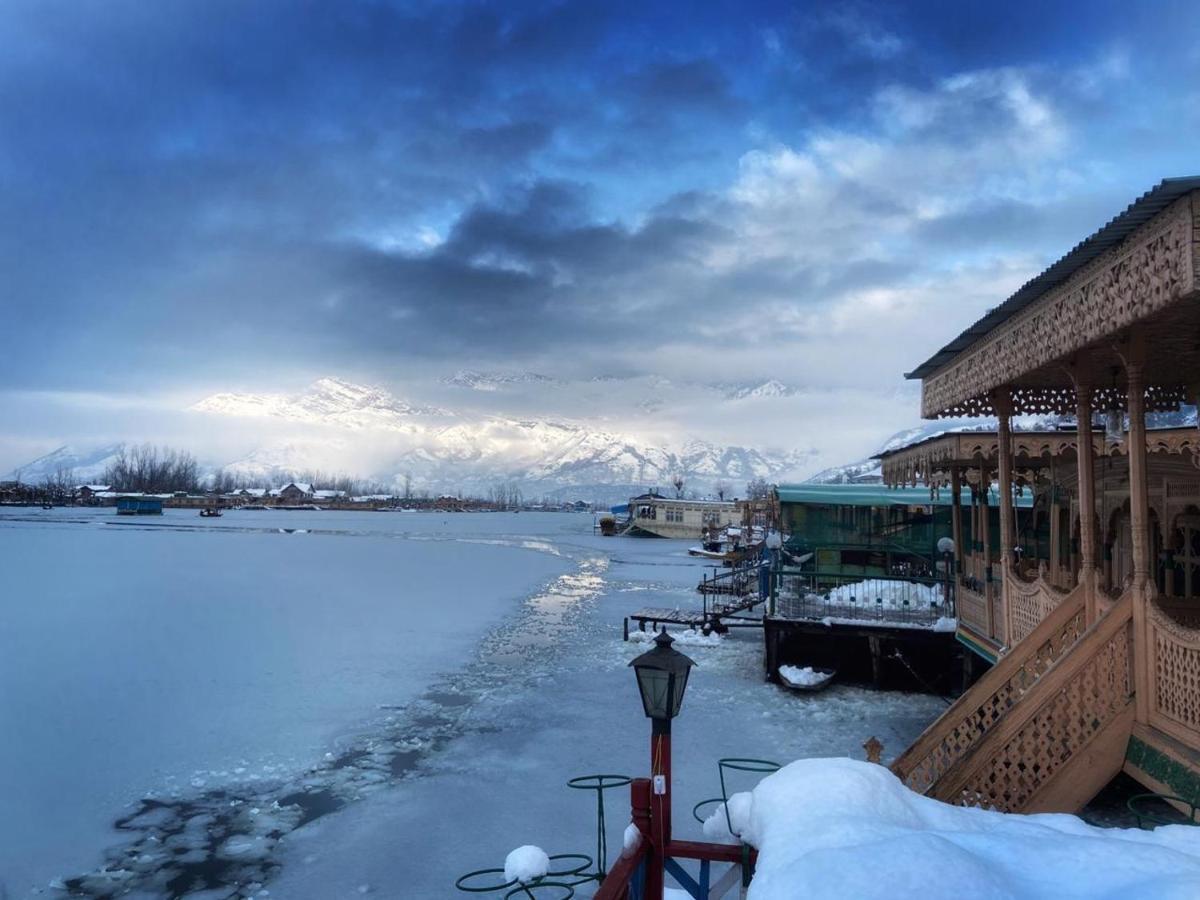 Chicago Group Of Houseboats Hotel Srinagar  Ngoại thất bức ảnh