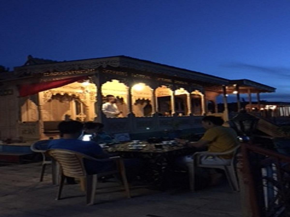 Chicago Group Of Houseboats Hotel Srinagar  Ngoại thất bức ảnh