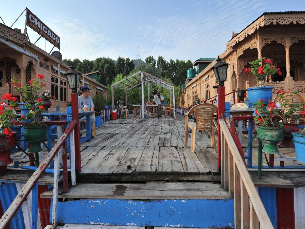 Chicago Group Of Houseboats Hotel Srinagar  Ngoại thất bức ảnh
