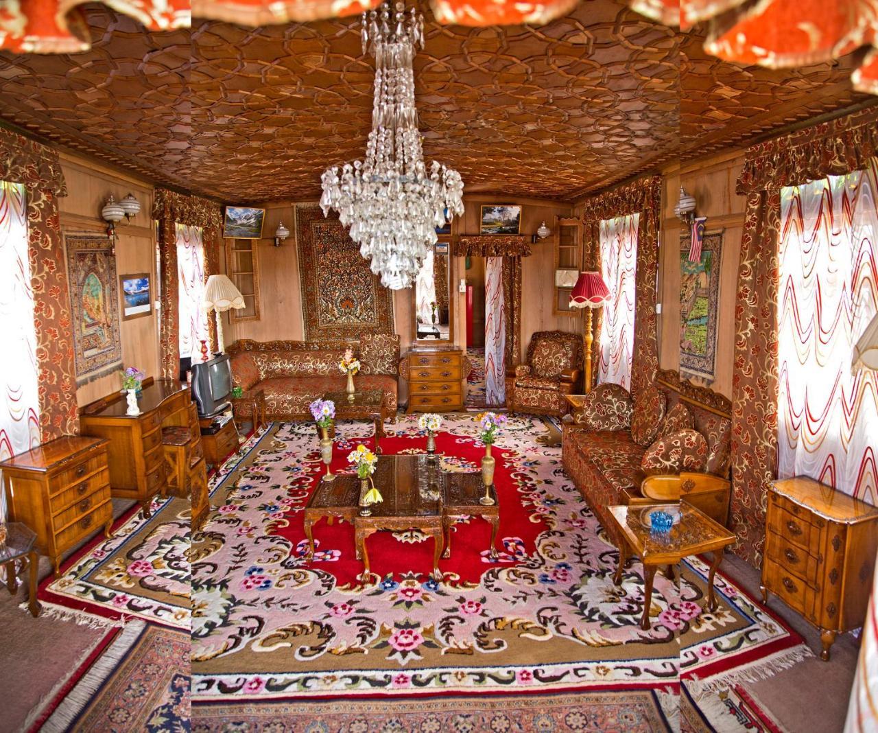Chicago Group Of Houseboats Hotel Srinagar  Ngoại thất bức ảnh